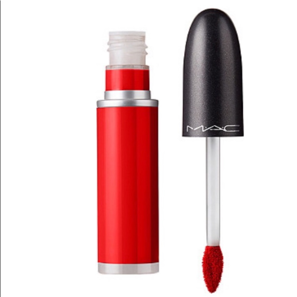 MAC Retro Matte Liquid Color Feels So Grand